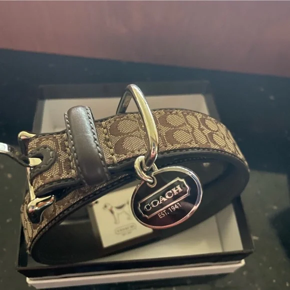 Coach Signature Logo coated canvas and leather collar & leash set - NWT - L - Picture 3 of 9
